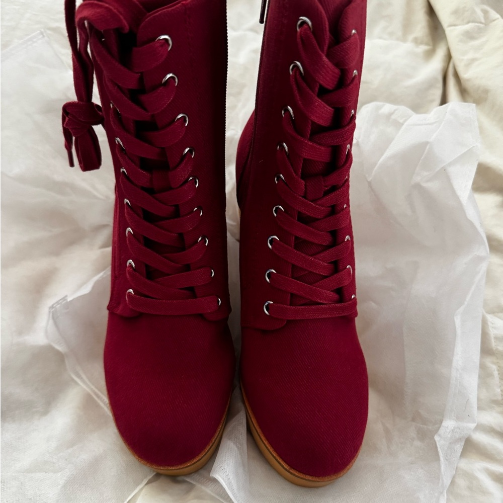 Brand new! Women's Burgundy Lace-Up Boots, Charlotte Stone